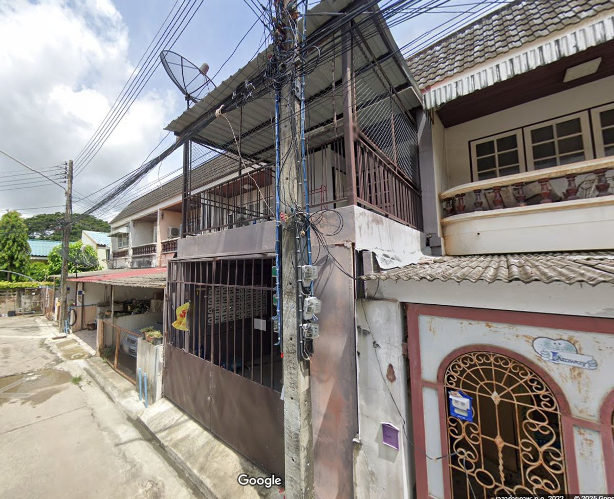 Townhouse for Sale 56 sq.m., Located 300m from Road 1604 Townhouse for Sale 56 sq.m., Located 300m from Road 1604