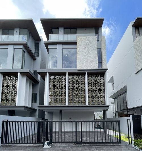 ขายอาร์เทล อโศก – พระราม 9 แบบบ้าน ARCHE ที่สุดแห่งความหรูหรา บ้านแฝด 3.5 ชั้น พร้อมสระว่ายน้ำส่วนตัวและลิฟต์ส่วนตัว โดดเด่นด้วยดีไซน์หรูหรา ทันสมัย และพื้นที่ใช้สอยที่กว้างขวาง เดินทางสะดวกสบาย ใกล้โรงเรียนนานาชาติและห้างสรรพสินค้า 