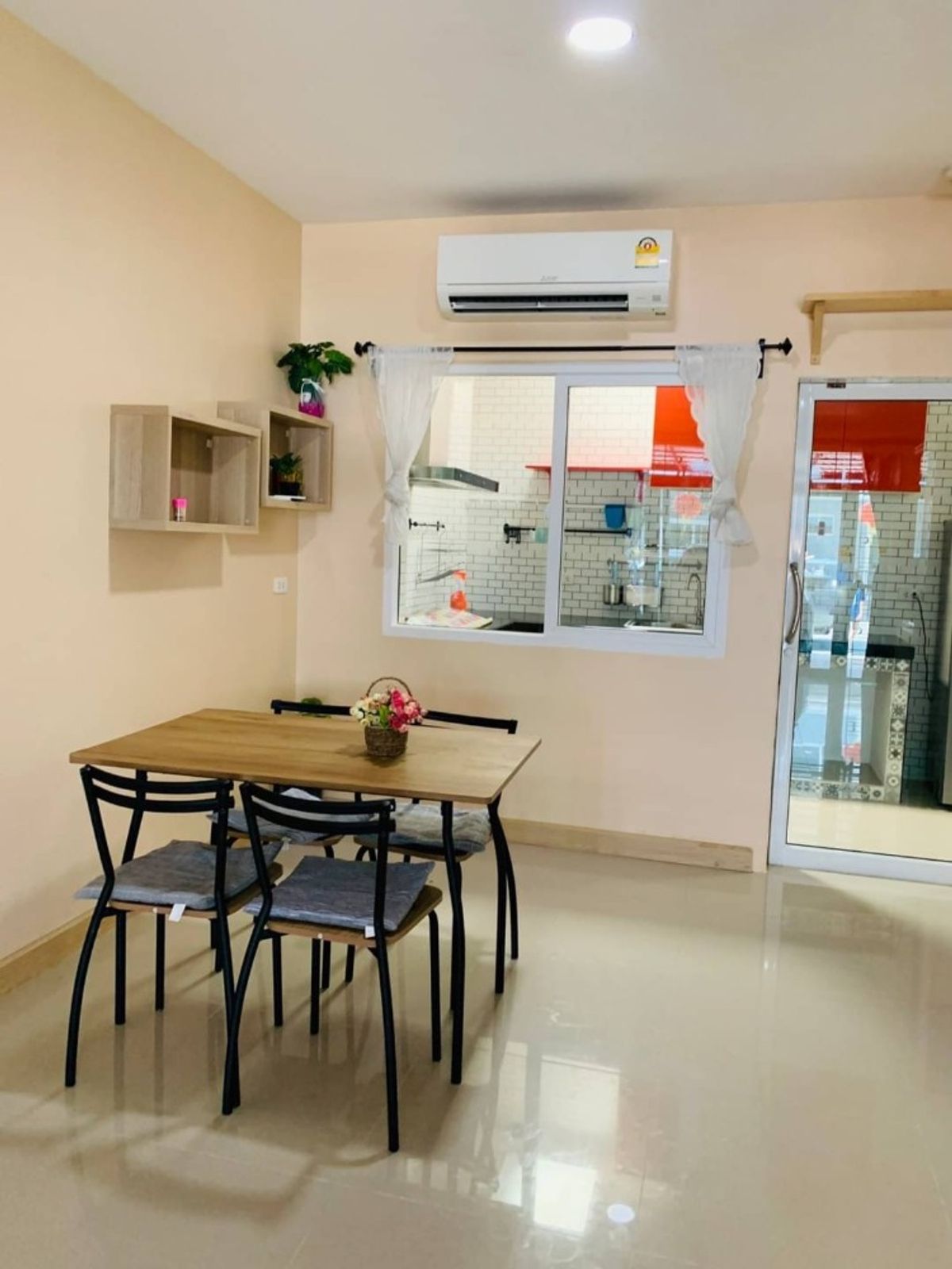 K-5522 ขายด่วน ! คาซ่า ซิตี้ บางนา บ้านสวย ทำเลดี ใกล้ Mega&Ikea บางนา K-5522 ขายด่วน ! คาซ่า ซิตี้ บางนา บ้านสวย ทำเลดี ใกล้ Mega&Ikea บางนา