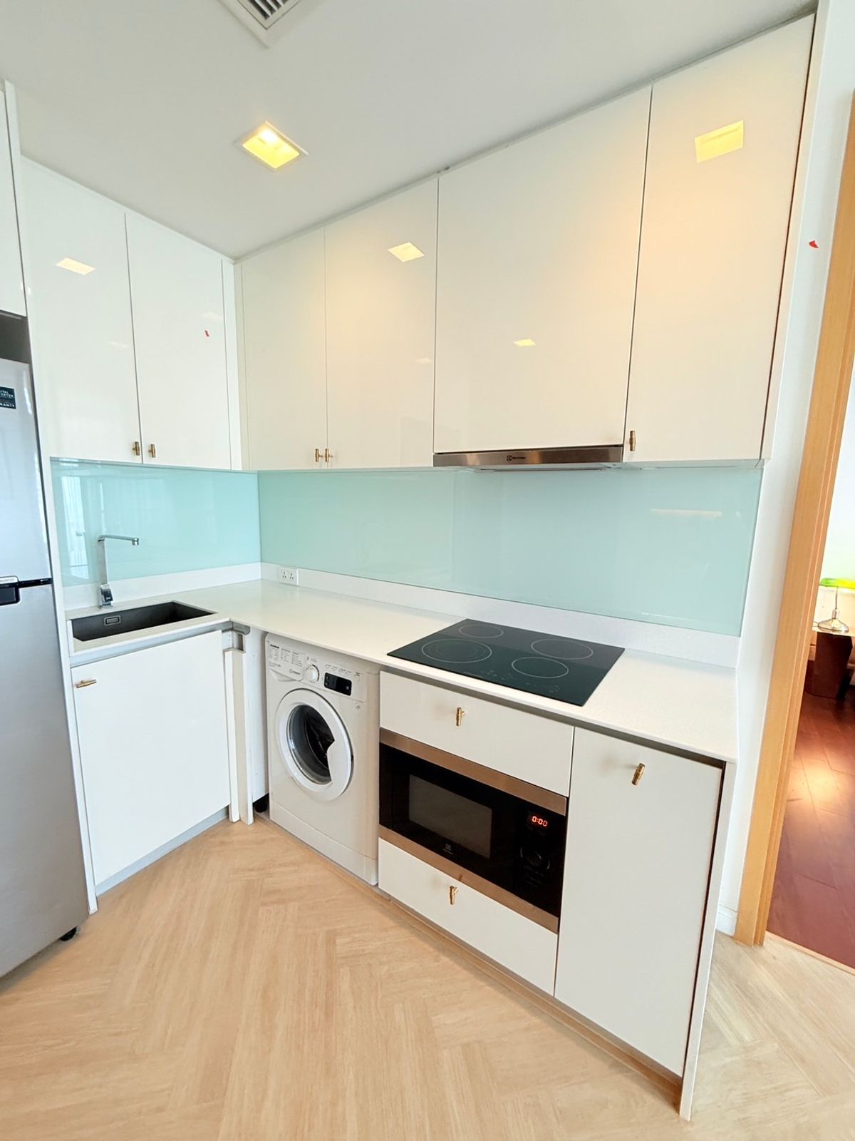 Rent 🌈 Hyde Sukhumvit 11 🌈 If interested, add LINE @gloorious1 (with @) – รูปที่ 4