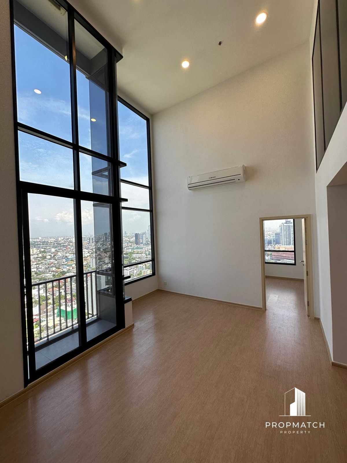 ✨Flash Deal ✨MARU Ekkamai 2 (Duplex2Bed2Bath76.48SQM.) พร้อมอยู่ ! เพียง 16,790,000 บาท Tel.0981315848 @propmatch ✨Flash Deal ✨MARU Ekkamai 2 (Duplex2Bed2Bath76.48SQM.) พร้อมอยู่ ! เพียง 16,790,000 บาท Tel.0981315848 @propmatch