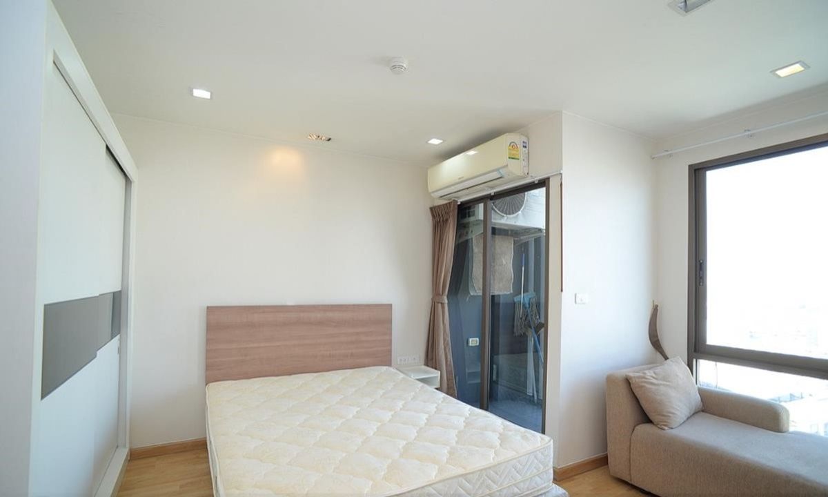 Urgent sale! Condo Casa Asoke Studio Condo
