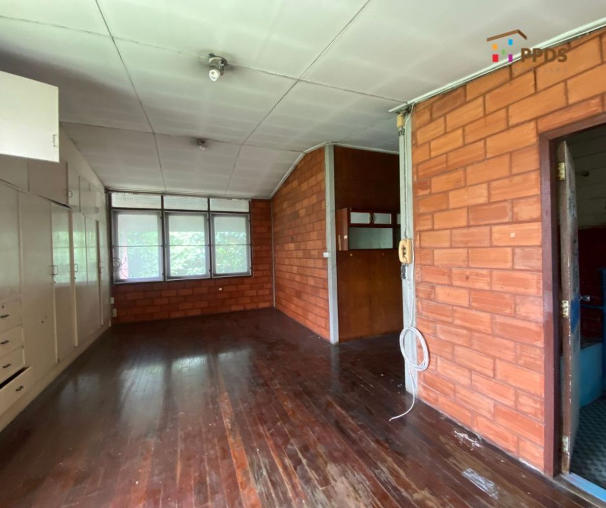 ขายที่ดินพร้อมบ้านเก่า ใจกลางสุขุมวิท 65 - เอกมัย 1 ไร่ – รูปที่ 2
