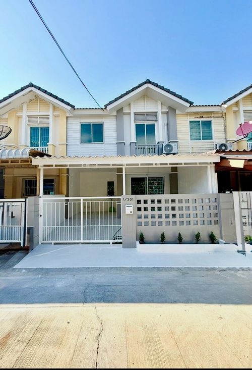 New house for rent Carry the bag ready to move in. Sakae Ngam - Rama 2 - Convenient to travel, full facility