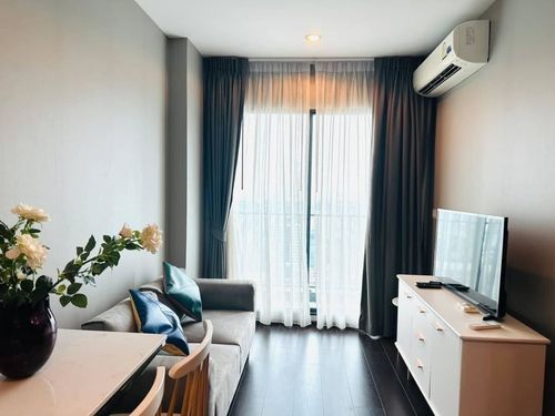 🌿 ✨ C Ekkamai ✨🌿 1 BED 1 Bath, Retal 21,000 Baht