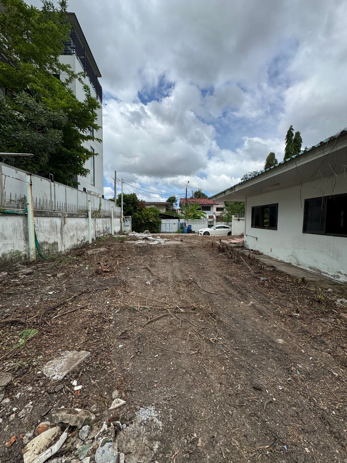  ที่ดินพร้อมอาคารโกดัง 198 ตร.วา ซอยลาซาล 32 ถนนสุขุมวิท 105 – รูปที่ 3