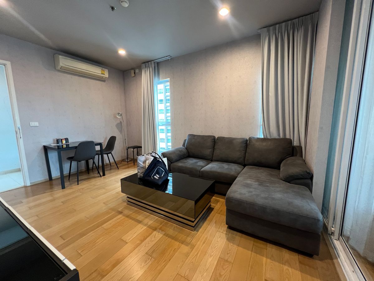 for rent Hive sathorn 1 bed super deal🌿🌈