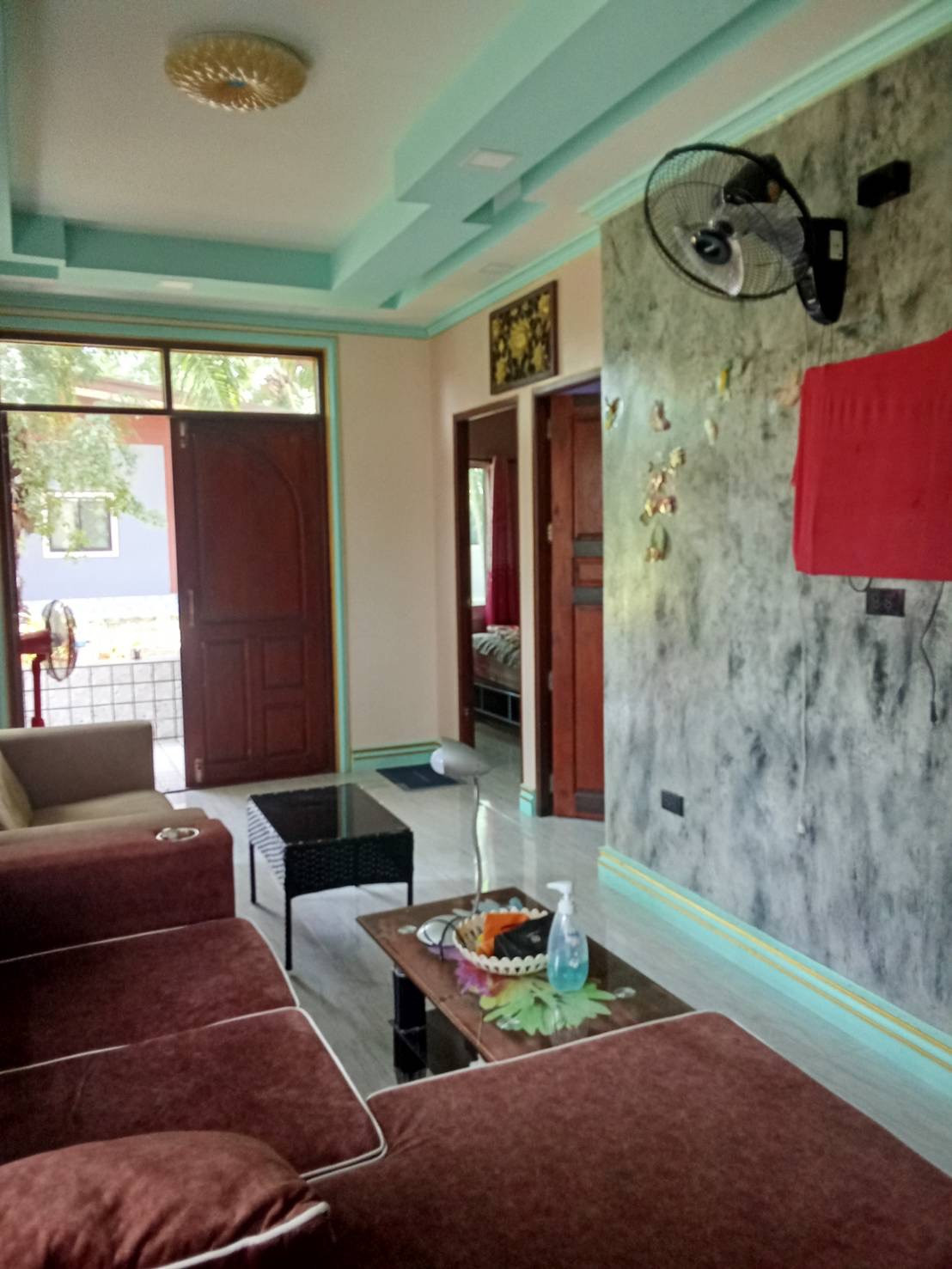 Single house for sale in Nakhon Si Thammarat with land, area 1 ngan 77 sq m., with a small house. Ron Phibun District Nakhon Si Thammarat Province, beautiful house, good atmosphere, view of rice fields and mountains, near Khuha Sawan Waterfall, Khao Chum 