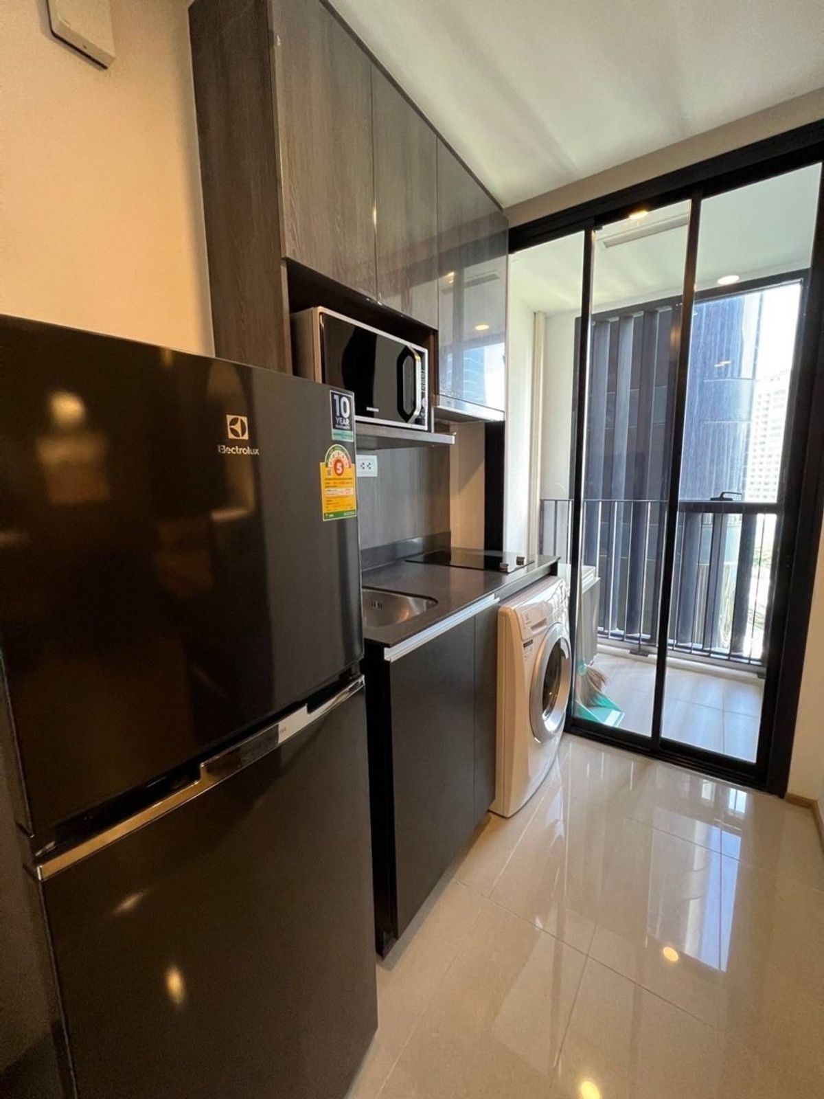 For Rent!! Ashton Chula - Silom Rent Price!! 22,000฿ per month❤️‍🔥Studio size 26 sq.m.Contract Aomam (agent) Tel./Line id : 0955871692 WhatsApp : +66 95 587 1692 – รูปที่ 3