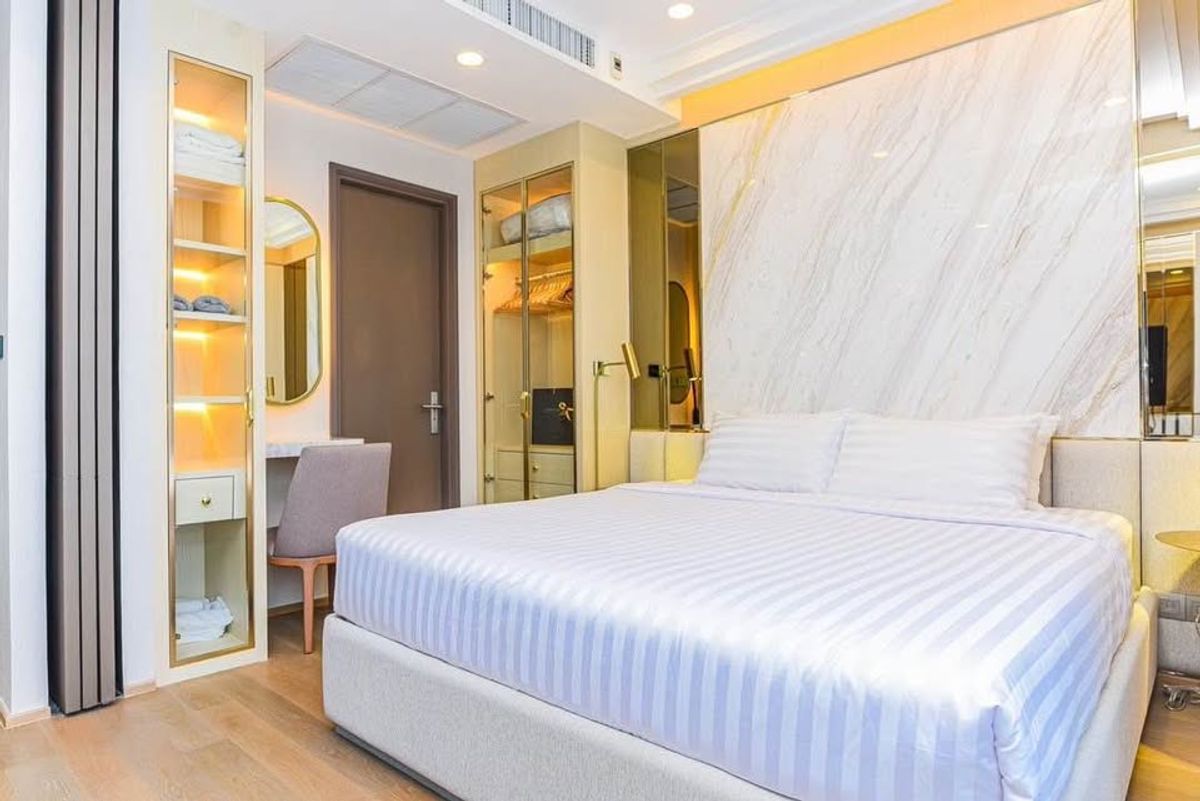 ให้เช่า Ashton Chula–Silom ตกแต่งเฟอร์และเครื่องใช้ไฟฟ้าครบ พร้อมวิวตึกสูงสาธร-สีลม ติด MRT สามย่าน - RW006556 – รูปที่ 4