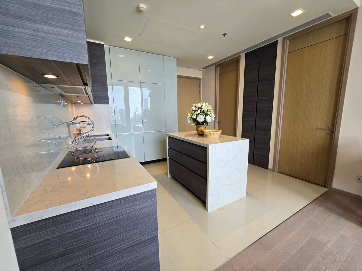  ♦ Nice Decoration ♦ ชั้น 30++ ขนาด 74.60 ตร.ม. | 2 ห้องนอน 2 ห้องน้ำ | คอนโดใกล้ MRT สุขุมวิท 3 นาที, มศว. 3 นาที, เทอร์มินอล 21 4 นาที – รูปที่ 2