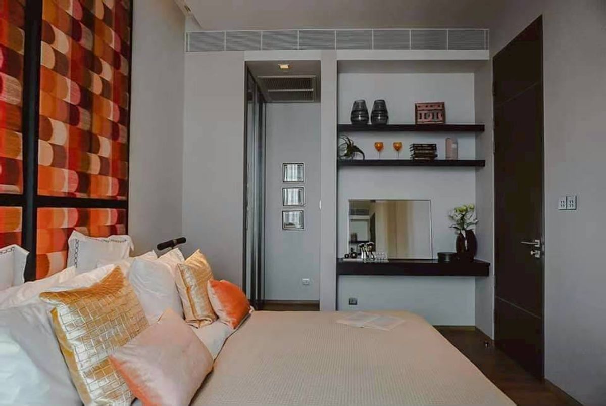 ★ Rare Unit ★ ชั้น 10+ 53.00 ตร.ม. | 1 ห้องนอน ตกแต่งครบ | คอนโดใกล้ MRT ลุมพินี 2 นาที, สีลมคอมเพล็กซ์ 3 นาที, โรงเรียนเซนต์โยเซฟคอนเวนต์ 4 นาที – รูปที่ 2