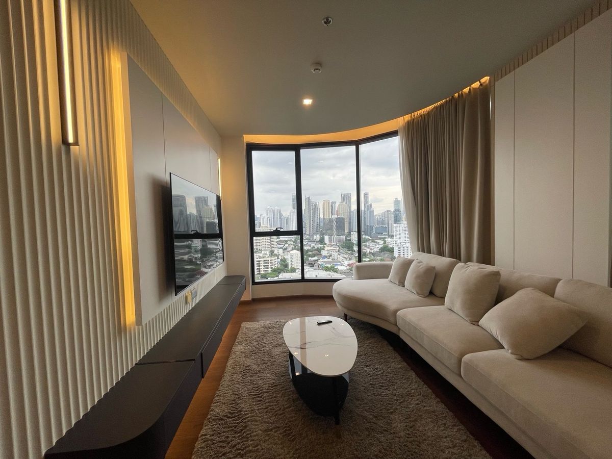 urgent! For sell New unit 2 beds 2 baths @IDEO Q sukhumvit 36 (BTS thonglor)