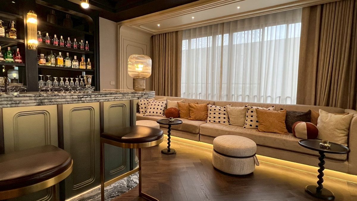 ♦ Super luxury class House With Private Pool ♦ 3 ชั้น | ขนาดที่ดิน 182.00 ตร.ว. พื้นที่ใช้สอย 1,300.00 ตร.ม. | 4 ห้องนอน 6 ห้องน้ำ 6 ที่จอดรถ | ใกล้ MRT ศูนย์วัฒนธรรมแห่งประเทศไทย – รูปที่ 4