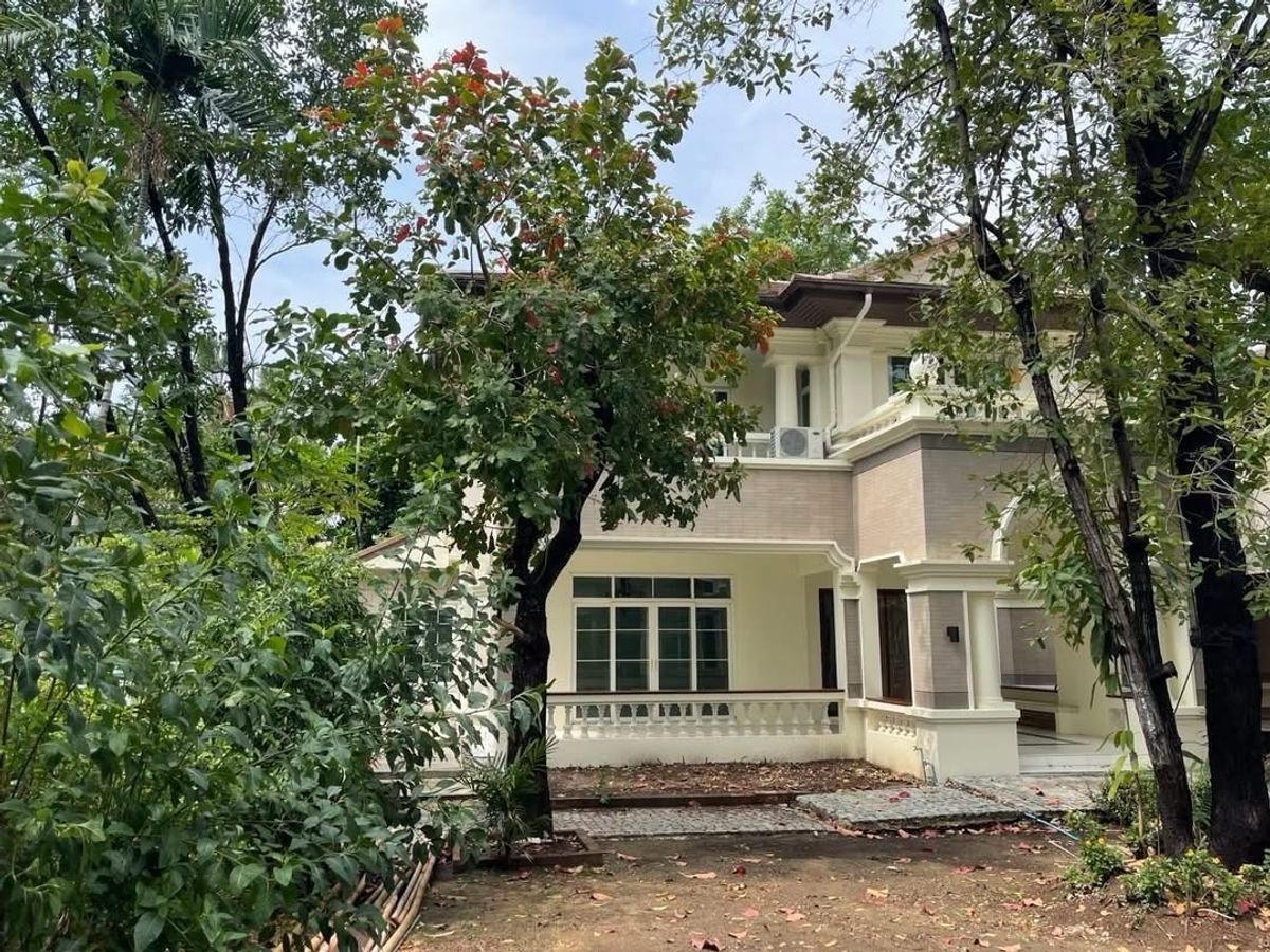 📢👇บ้านหลังใหญ่   รีโนเวท ใหม่พื้นที่กว้างขวาง ร่มรื่น เดินทางสะดวก ใกล้จุดขึ้นลง ทางด่วน 
