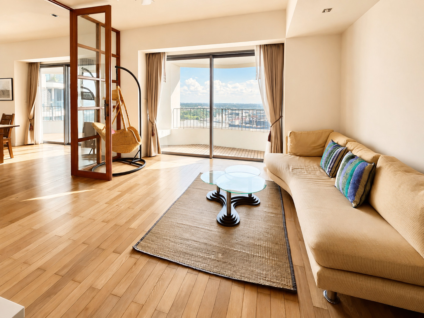  ♦ Spacious Room, Combined unit ♦ ชั้น 15++ พื้นที่ใช้สอย 220.00 ตร.ม. | 4 ห้องนอน 3 ห้องน้ำ | ใกล้ เซ็นทรัล พระราม 3 7 นาที, เทอร์มินอล21 พระราม 3 16 นาที – รูปที่ 2