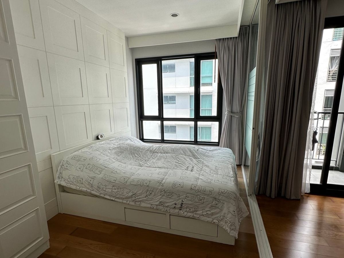 HOT DEAL!! The cheapest unit in The Vertical Aree condo for sale in Ari Soi 1, spacious room, Near Ari BTS & Chula & Mahidol university HOT DEAL!! The cheapest unit in The Vertical Aree condo for sale in Ari Soi 1, spacious room, Near Ari BTS & Chula & Mahidol university