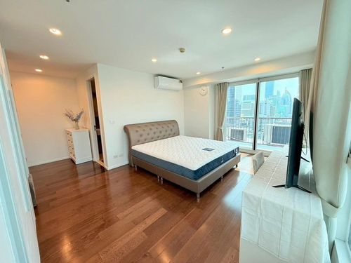 for rent 15 residence 2 bed super deal💚⭐️🌈