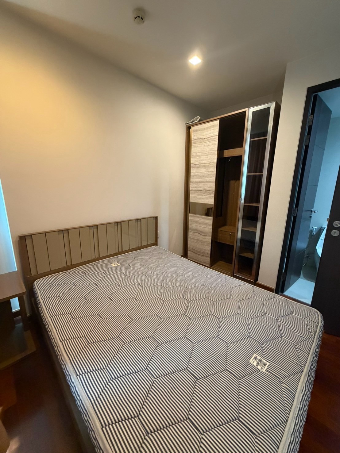 Wish Signature Midtown Siam (Signature Midtown Siam) for RENT (1Bed1bath 35SQM) Wish Signature Midtown Siam (Signature Midtown Siam) for RENT (1Bed1bath 35SQM)