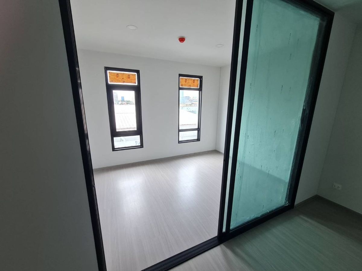 ขายคอนโด Aspire Asoke-Ratchada ห้องใหม่ ขนาด 30 ตรม. (FS4857) – รูปที่ 4