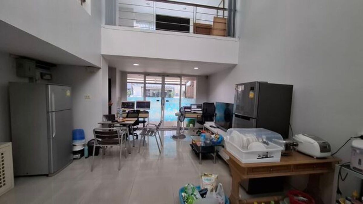 ขายถูก! ทาวน์โฮม-ออฟฟิตสำนักงาน 3.5 ชั้น โครงการ เดอะ ไพรมารี (The Primary) ซอยประเสริฐมนูกิจ 41 ทำเลติดห้างสรรพสินค้ามาร์เก็ต เพลส นวมินทร์ ถนน ประเสริฐมนูกิจ กรุงเทพ ราคา 5,500,000 – รูปที่ 3