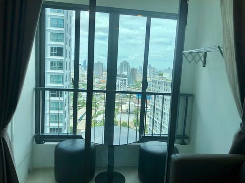 🌻 Ideo Wutthakat Condo next to BTS Wutthakat