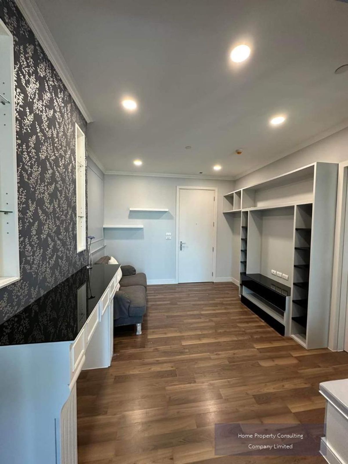 Quick sale, cheap sales! The Room Sukhumvit 62, near BTS Punnawithi (14 m/1 minute), interested in negotiating @condobkk (with @) Code H33188