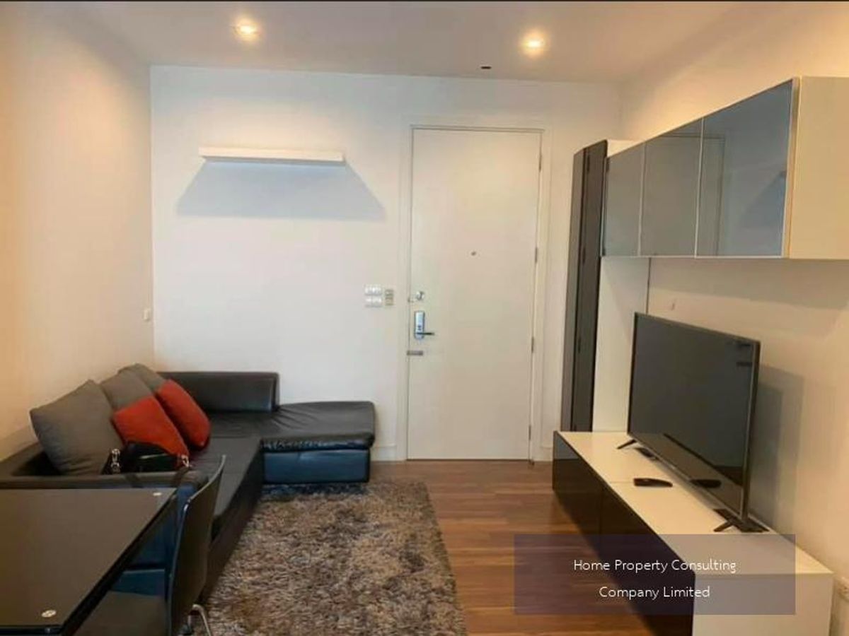 Quick sale, cheap sales! The Room Sukhumvit 62, near BTS Punnawithi (14 m/1 minute, walking) interested in negotiating @condobkk (with @) Code H33190