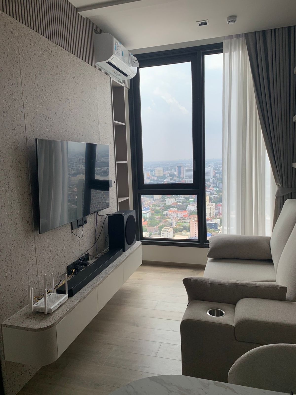 🔥For urgent rent🔥The Crest Park Residences, beautiful room, fully furnished, near BTS/MRT ❗