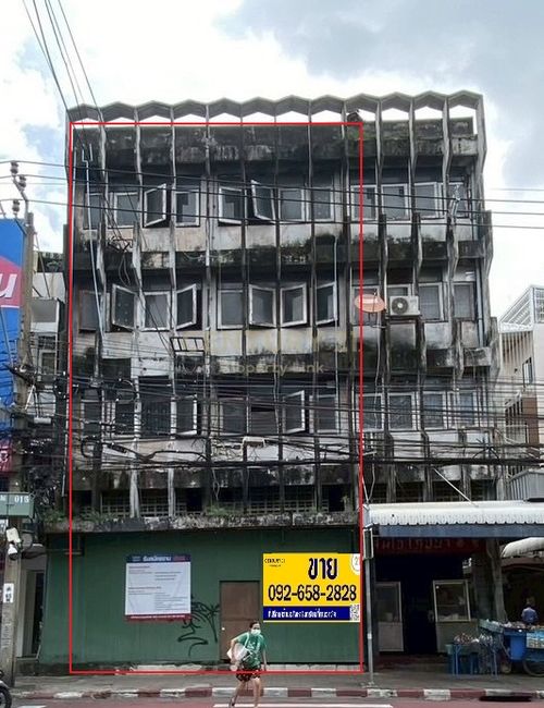 ประกาศขายตึกแถวสองคูหา 4 ชั้น – ถนน นางลิ้นจี่ บนที่ดิน 29 ตร.ว พื้นที่ใช้สอย 448 ตร.ม. No.62-CB-68006