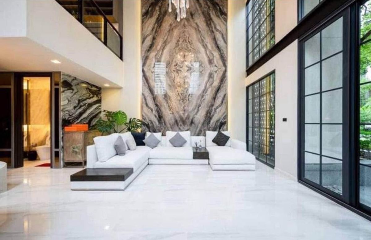 ขาย/เช่า🏡 สุดยอด...ทำเลใจกลางเมืองที่หรูหรา🏡