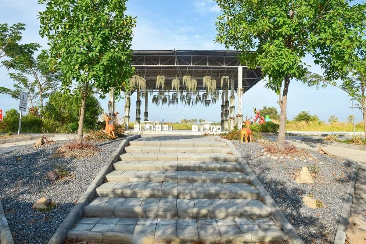 ♦ SPACIOUS Land ♦ Land size 103 Rai 41,200.00 sq.w. | Development of the road cutting road ♦ SPACIOUS Land ♦ Land size 103 Rai 41,200.00 sq.w. | Development of the road cutting road
