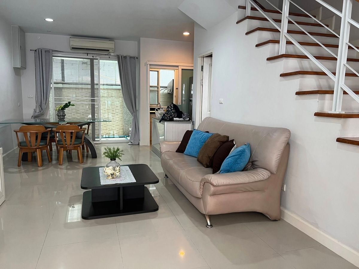 🏡✅ เช่าบ้านโครงการ บ้านกลางกรุง สาทร-เจริญราษฎร์ ใกล้BTS สุรศักดิ์ และShrewberry international school