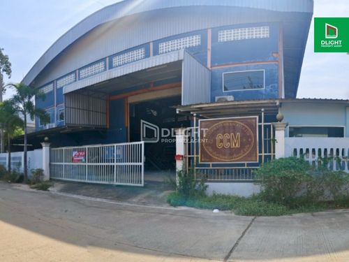 Urgent .. Factory supports large machinery, Bang Nam fresh, with a license and 3 tons of cranes!  Size 2 jobs 52.2 sq.w. Can continue the business. Great value only 15.5 million baht!