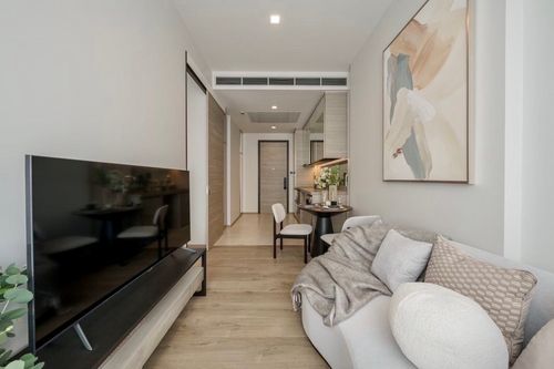 🔥 For Sale !! The Crest Park Residences, 1 bedroom, 1 bathroom, East Facing, high floor 33++ !!🔥Code C20250100028 furnished, Special Deal!!📣📣