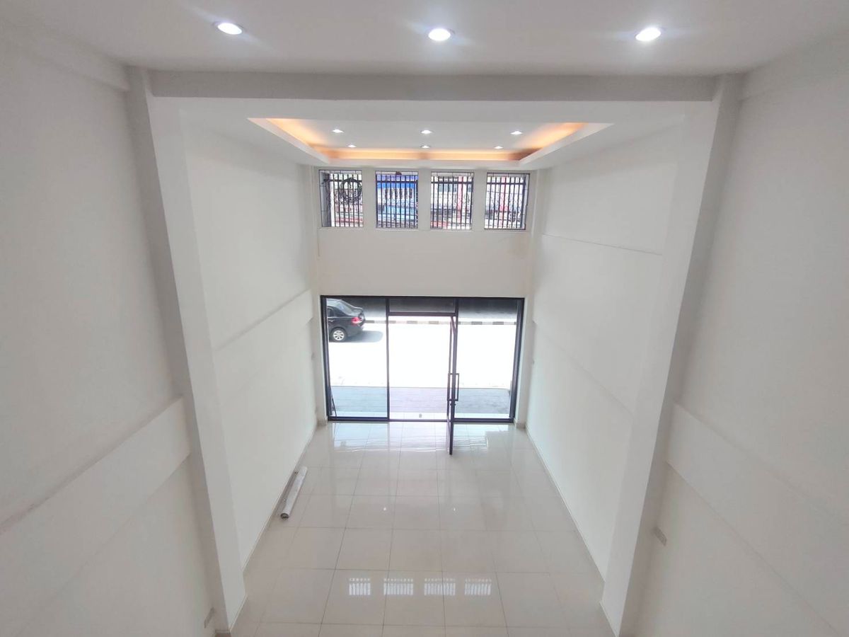 🏢 ให้เช่าอาคารพาณิชย์ ติดถนนสุขุมวิท 77 ใกล้รถไฟฟ้าสถานีศรีนุช และรถไฟฟ้าสถานีอ่อนนุช 🚇 (ST-02)