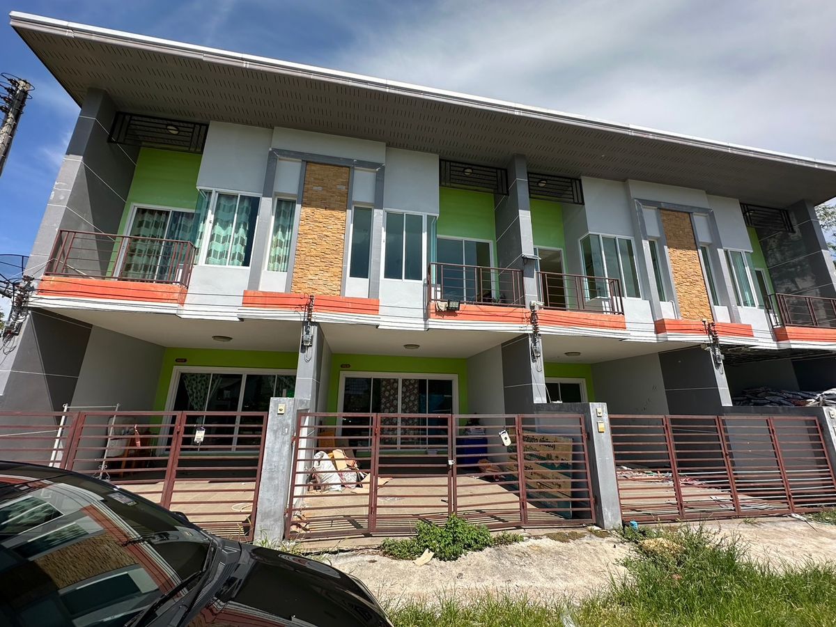 🏡 Townhouse for Sale – Don Sak, Surat Thani (Pak Phraek area) – รูปที่ 2
