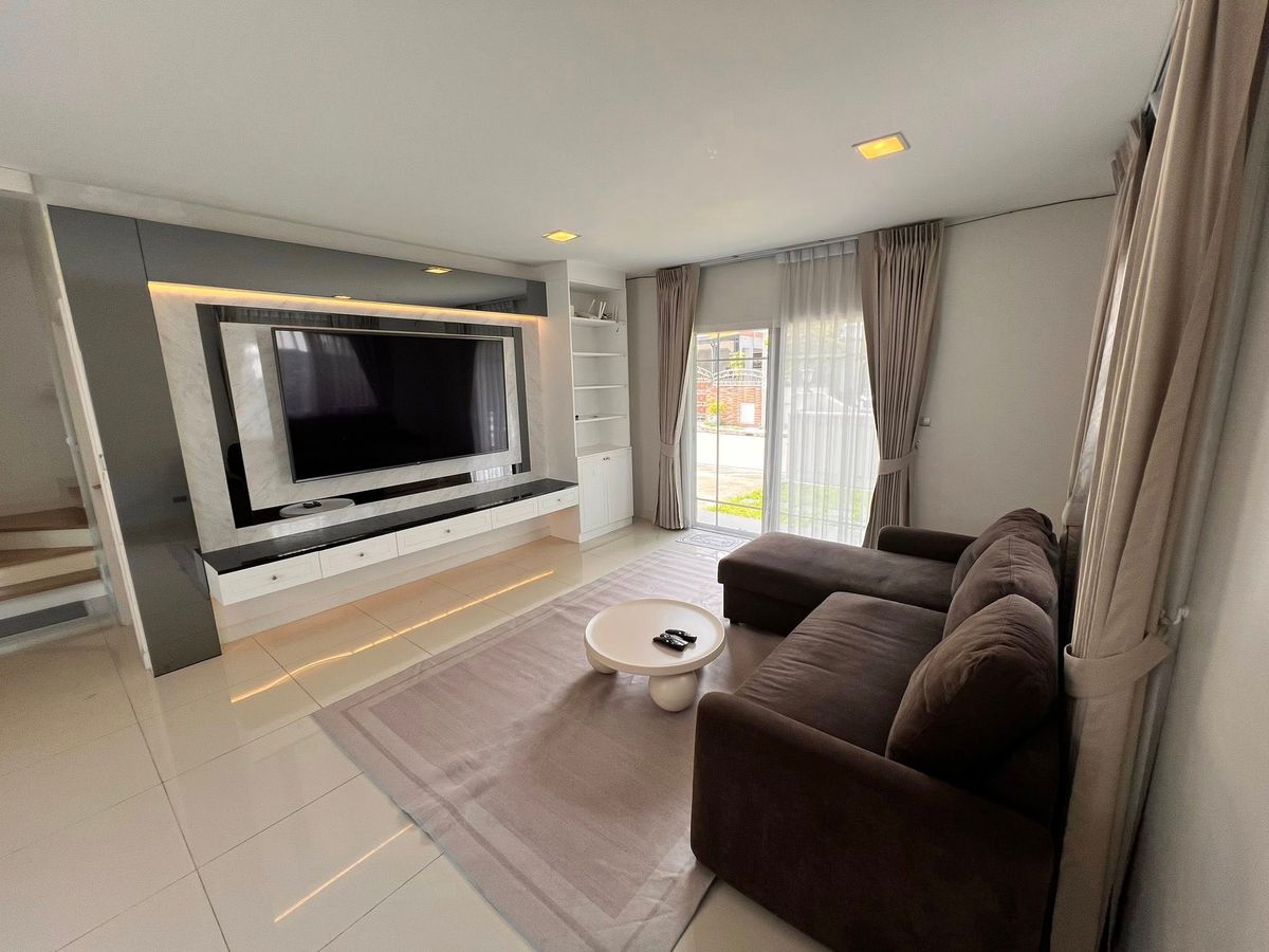 😊✅ House for rent, Perfect Place Project, Ring Road-Ramkhamhaeng, beautiful decoration, spacious living space Can access both sides Krungthep Kreetha Road and Romklao 😊✅ House for rent, Perfect Place Project, Ring Road-Ramkhamhaeng, beautiful decoration, spacious living space Can access both sides Krungthep Kreetha Road and Romklao