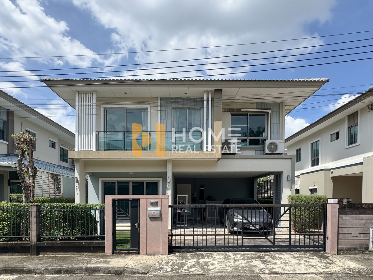 The Plant Estique Pattanakarn 38 / 3 Bedrooms (FOR SALE) FON161