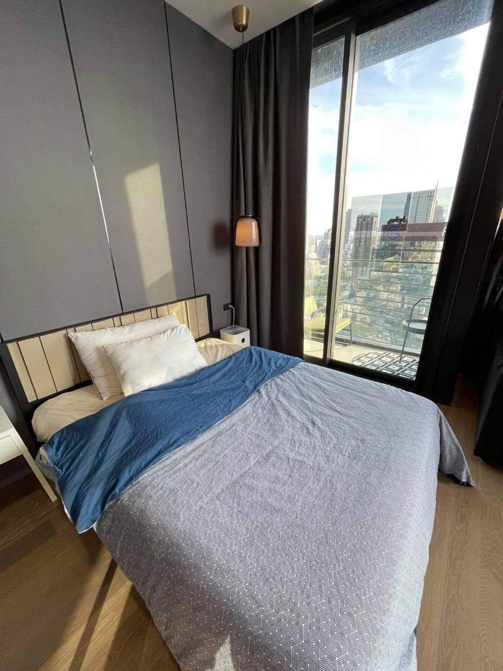 Chapter Chula - Samyan【𝐑𝐄𝐍𝐓】 Contact Line ID: @hacondo