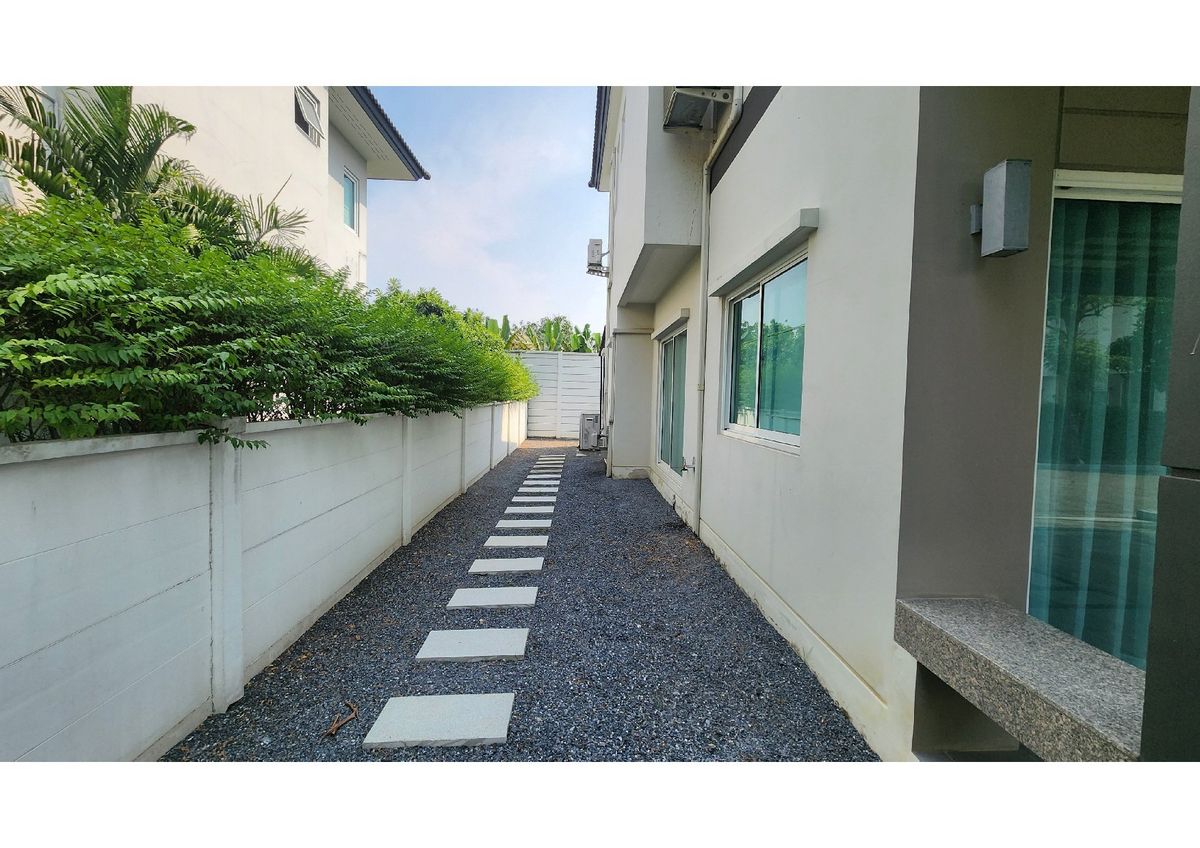 🏠 ขายบ้านด่วน เดอะ เซนโทร รามอินทรา 60 ตรว 4 ห้องนอน 4 ห้องน้ำ ใกล้สายสีชมพู กม 9 ขายต่ำกว่าราคาตลาด ซื้อไปรีโนเวท – รูปที่ 3