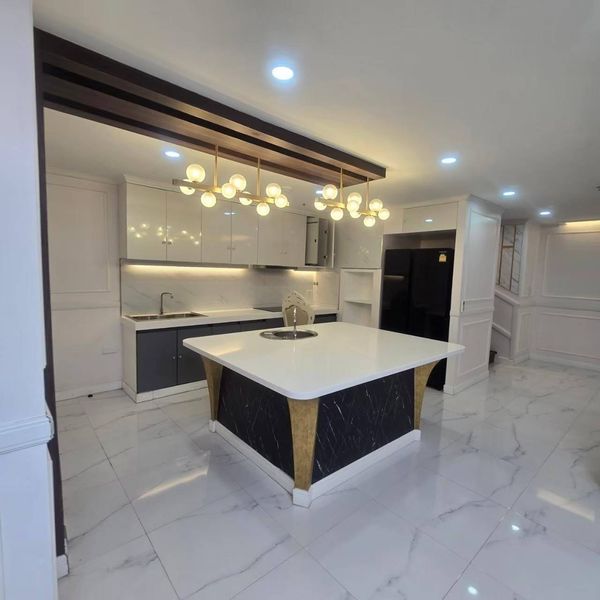AVAILABLE NOW   { FOR RENT } 4 BEDROOM 4 BATHROOM 190  SQ.M   READY TO MOVE  CALL NOW 094-641-5974