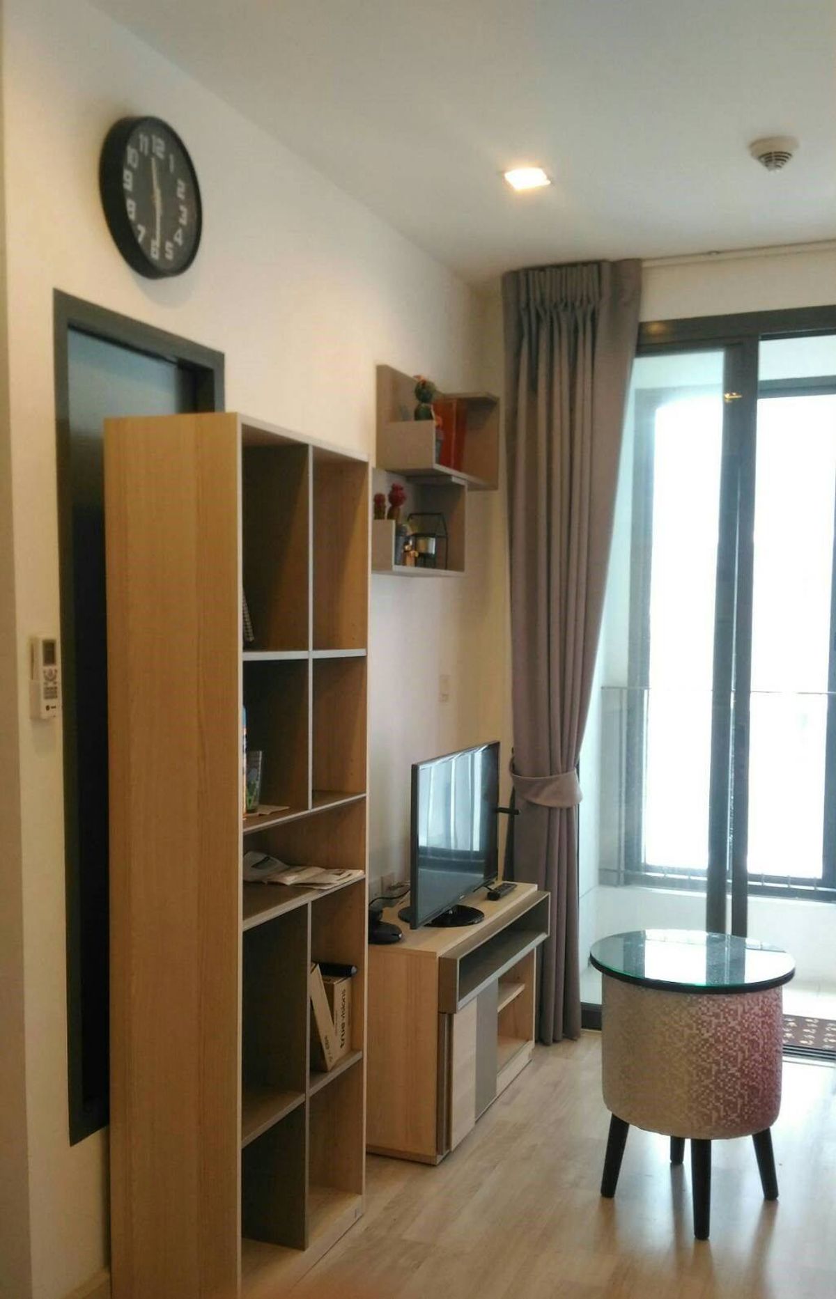 Condo for rent IDEO Mobi Phayathai, near BTS Phayathai in the heart of Bangkok. Condo for rent IDEO Mobi Phayathai, near BTS Phayathai in the heart of Bangkok.