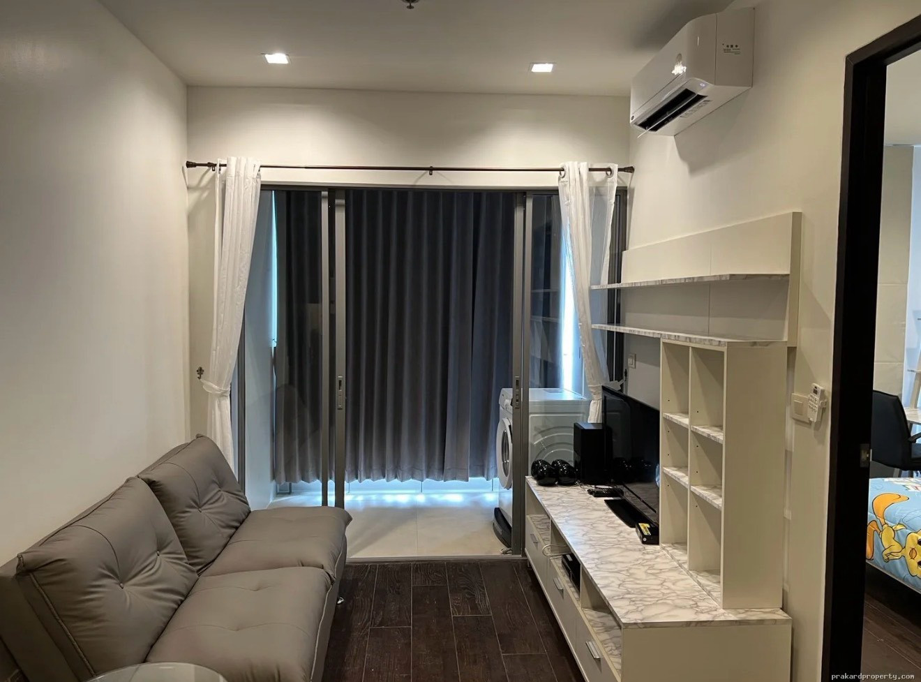 IDEO Q Phayathai (IDO Q. Phaya Thai) for RENT (1beb1bath 48SQM) IDEO Q Phayathai (IDO Q. Phaya Thai) for RENT (1beb1bath 48SQM)