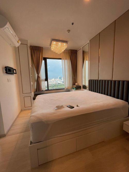 [For Rent] Life One Wireless Condominium near BTS Ploenchit 450 m. High floor (30+), 34 sq.m., Fully furnished & ready to move in