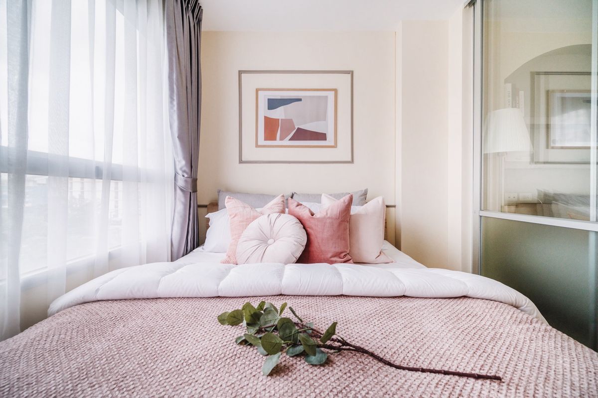 Lumpini Park Nawamin-Sri Burapha The installment starts at only 6,000 baht. Interested. Say hello. The room is beautiful. Lumpini Park Nawamin-Sri Burapha The installment starts at only 6,000 baht. Interested. Say hello. The room is beautiful.