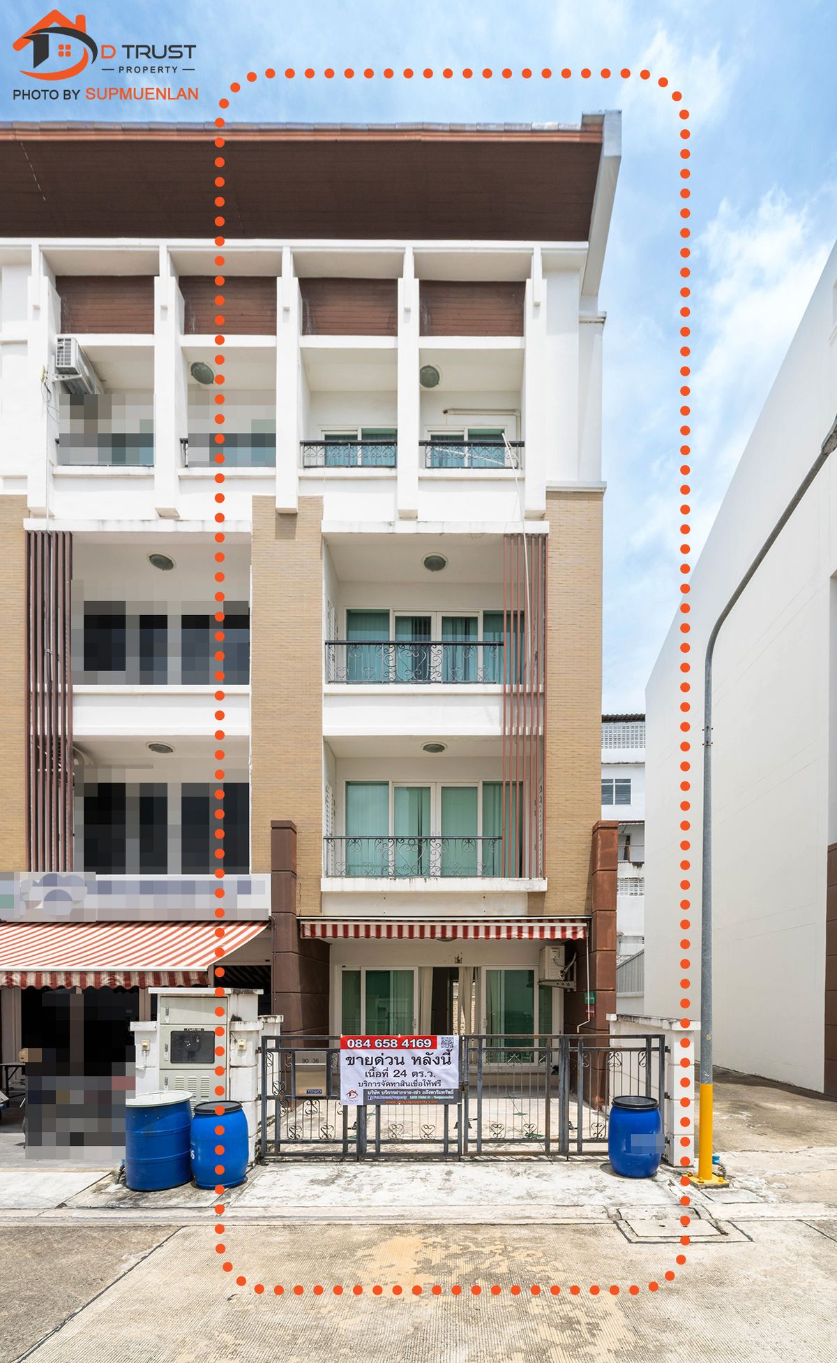 4 -storey townhome for sale, Bis Town Rama 3 - Suksawat 24 sq.w., after the corner is ready. 4 -storey townhome for sale, Bis Town Rama 3 - Suksawat 24 sq.w., after the corner is ready.
