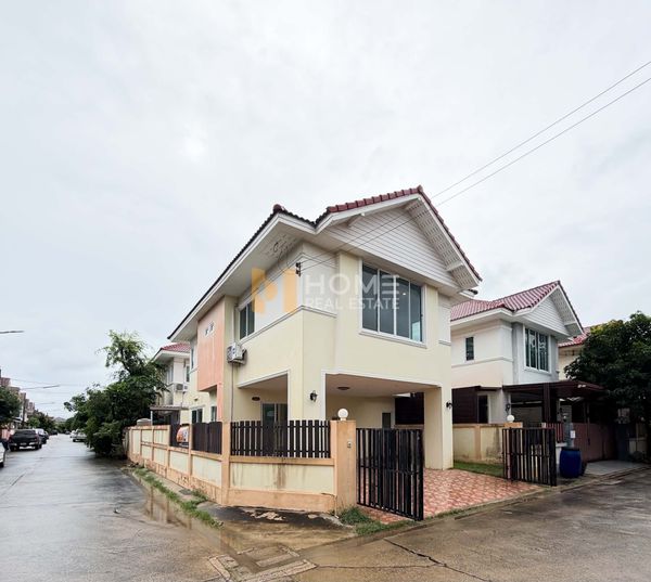 🏡 หนึ่งเดียวในโครงการ! บ้านแฝดแปลงมุม ทำเลดี ใกล้ถนนนครอินทร์ ปรารถนา พาวิลเลี่ยน พระราม 5 / 3 ห้องนอน (ขาย), Prathana Pavilion Rama 5 / 3 Bedrooms (FOR SALE) BALL168