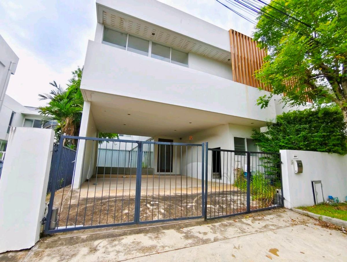 💥ขายบ้านเดี่ยว คอร์ทยาร์ด วิลล่า พระราม 9 - วงแหวน บ้านหลังริม หน้าบ้านไม่ชนใคร 79 ตร.ว. ทำเลดีติดทางด่วนมอเตอร์เวย์ ใกล้สนามบินสุวรรณภูมิ 80 ตร.วไ 💥ขายบ้านเดี่ยว คอร์ทยาร์ด วิลล่า พระราม 9 - วงแหวน บ้านหลังริม หน้าบ้านไม่ชนใคร 79 ตร.ว. ทำเลดีติดทางด่วนมอเตอร์เวย์ ใกล้สนามบินสุวรรณภูมิ 80 ตร.วไ