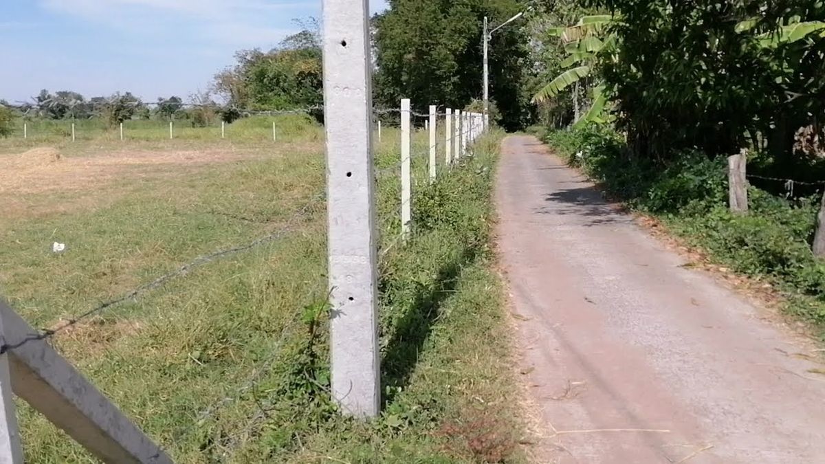 Land for sale with a title deed Land for sale with a title deed